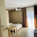 Durmishi & & Sarandë
