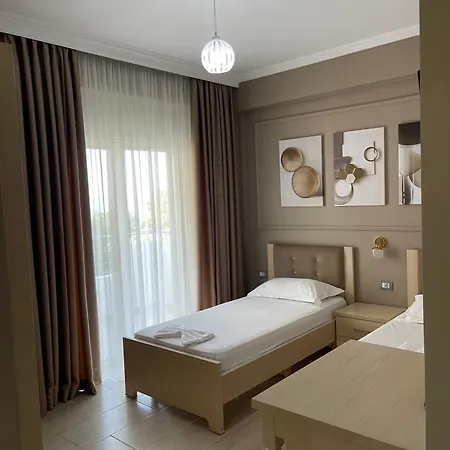 Durmishi & & Sarandë