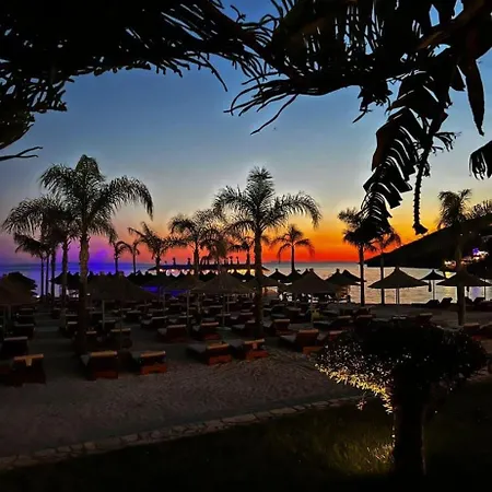 Hotel apartamentowy Durmishi & & 4*
