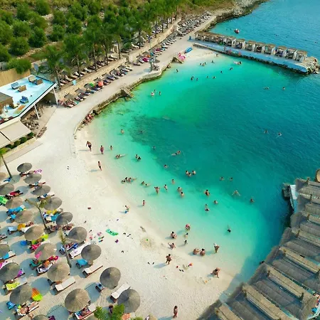 Aparthotel Durmishi & &