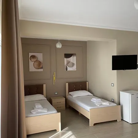 Durmishi & & 4* Sarande